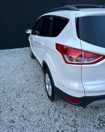 Ford Escape cena 38500 przebieg: 186000, rok produkcji 2015 z Zgorzelec małe 326